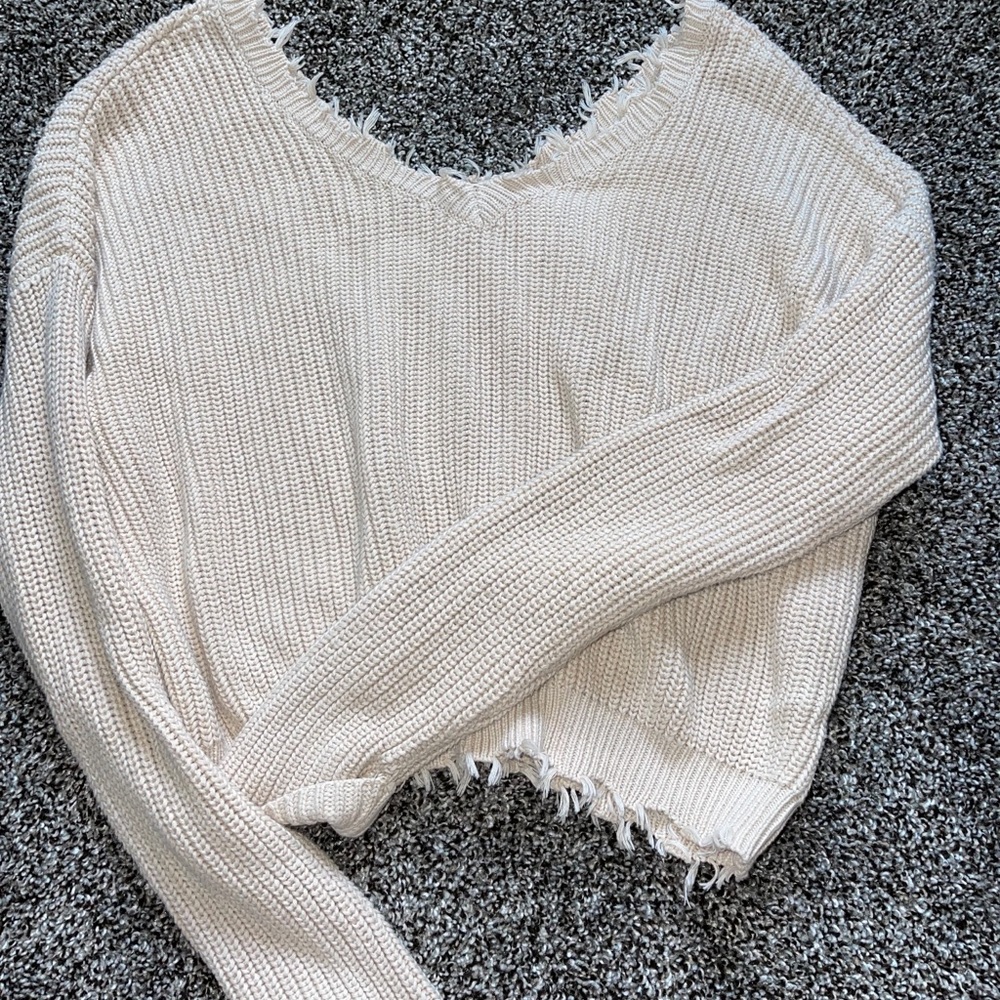 Cropped sweater - Picture 1 of 1